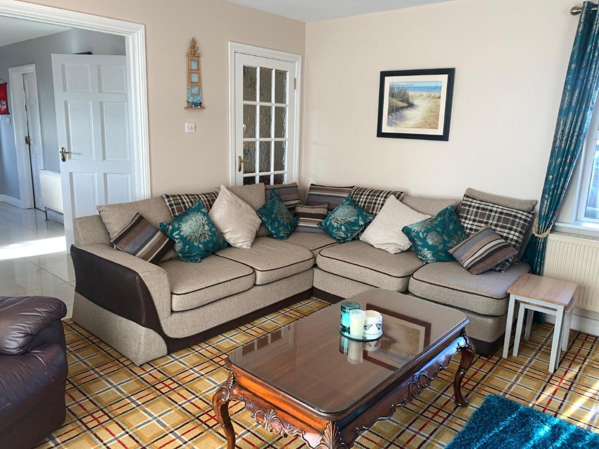 Seascape On The Edge Of Town: 4 Beds All Ensuite. بيل مولت المظهر الخارجي الصورة