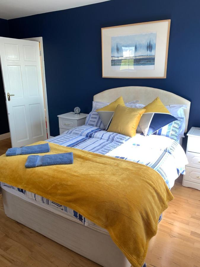 Seascape On The Edge Of Town: 4 Beds All Ensuite. بيل مولت المظهر الخارجي الصورة