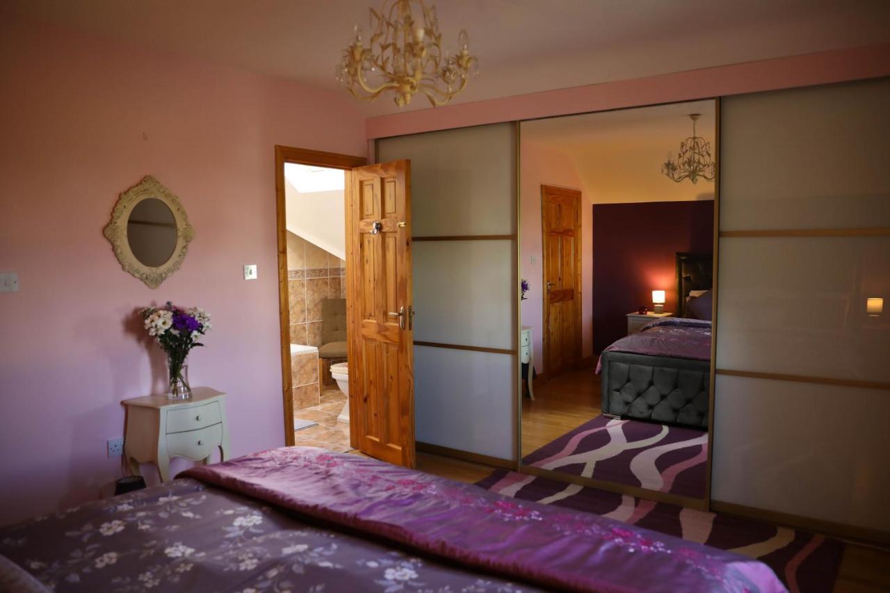 Seascape On The Edge Of Town: 4 Beds All Ensuite. بيل مولت المظهر الخارجي الصورة